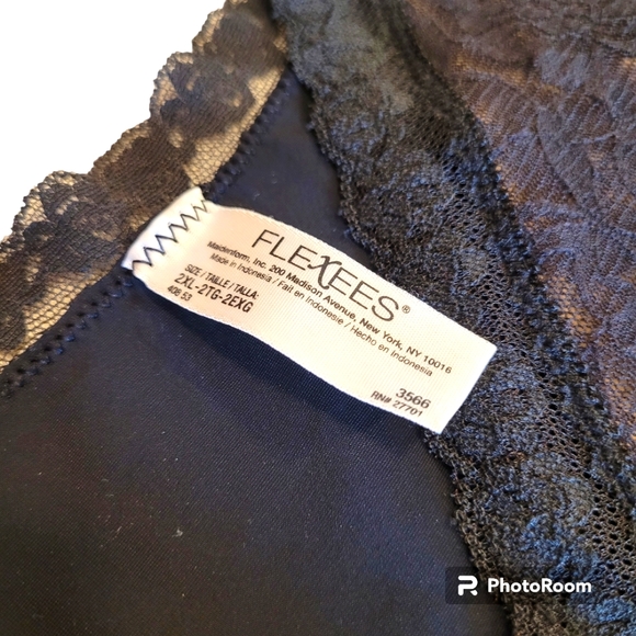 Flexees Shapewear NWOT Black Lace, Wear as Cami Sz 2 XL But Fits Smaller - Picture 3 of 9